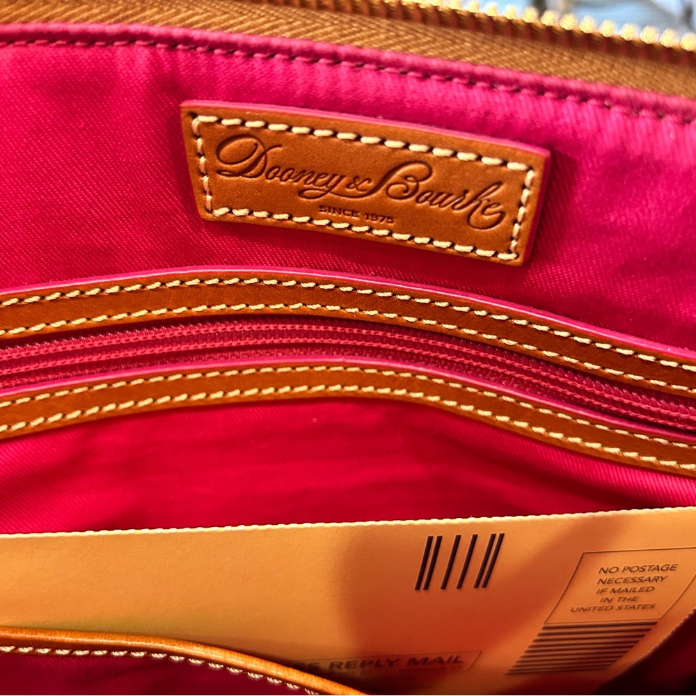 Dooney & Bourke Disney Aristocats Tote - Picture 12 of 13